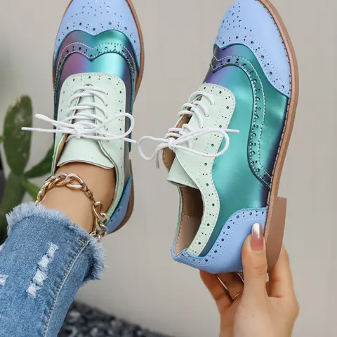 Elegant Women's Two-Tone Oxford Shoes, Comfortable PU Leather Flats, Flat Sole for Formal, Office & Casual Wear, Work Shoes, All-Season Fashion Footwear, Versatile Use, Casual Business Shoes, Blue Color, Business Style Footwear