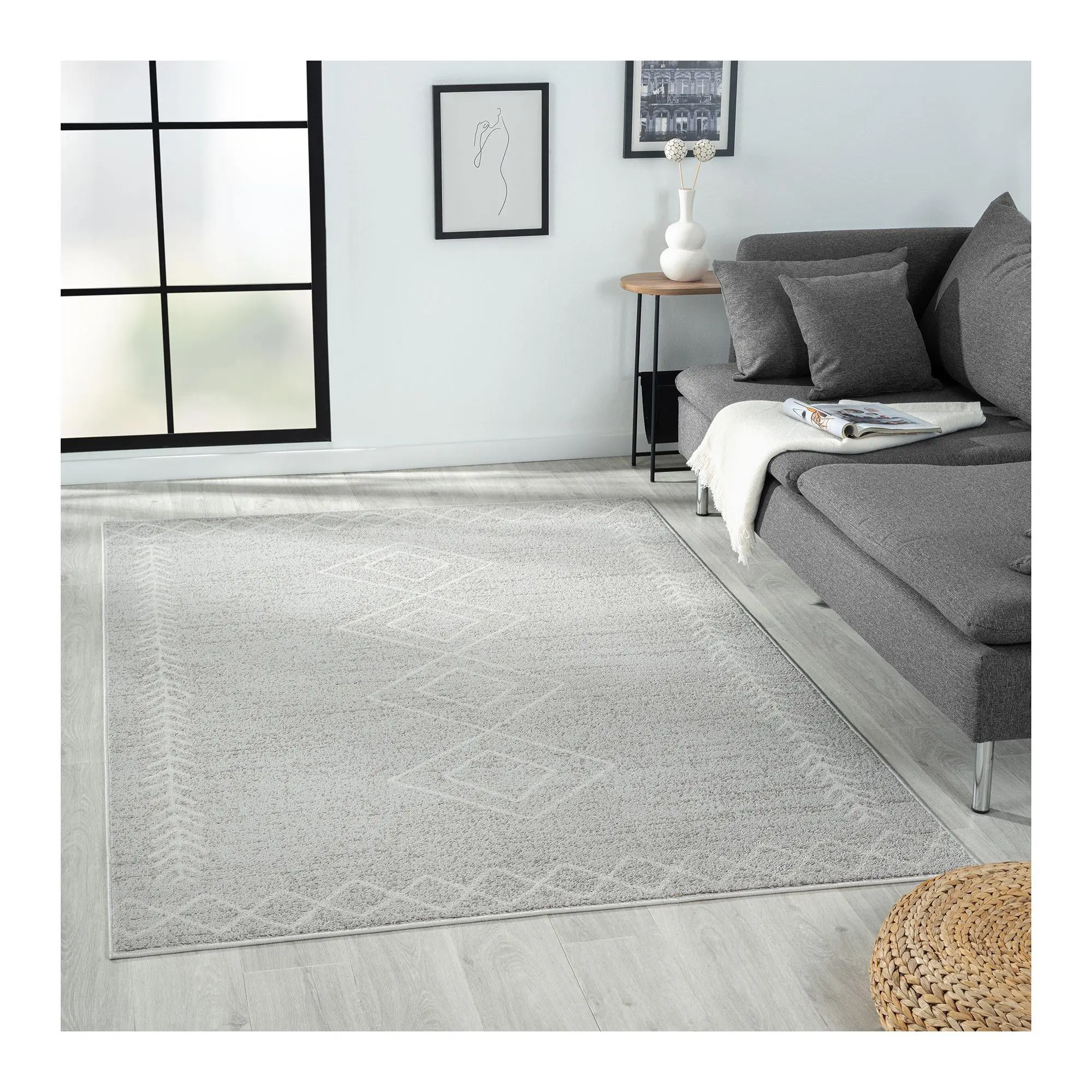 Ox Bay Modern Geometric Performance Indoor 5' x7' Rug Ox Bay Modern Geometric Performance Indoor 5' x7' Rug