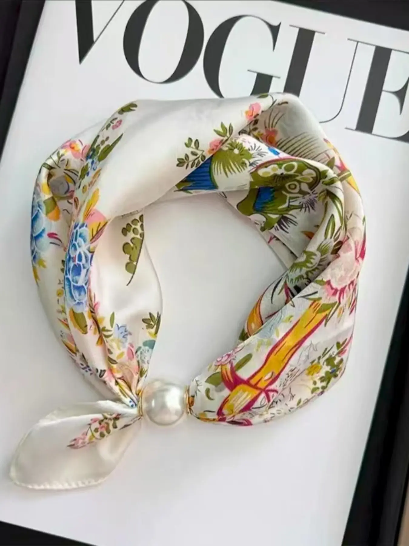 Pearl Magnetic Clasp Necklace Scarf, Floral Print Scarf, Floral Bird Pattern Pendant, Soft Comfortable Wrap, Fashion All Season Shawl, Fashion Accessory, Casual Versatile, Holiday