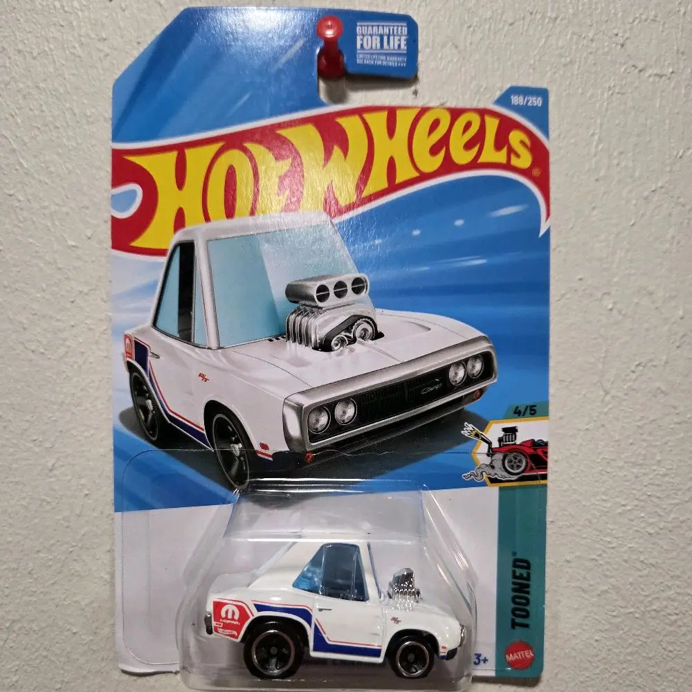 Hot Wheels Tooned '70 Dodge Challenge