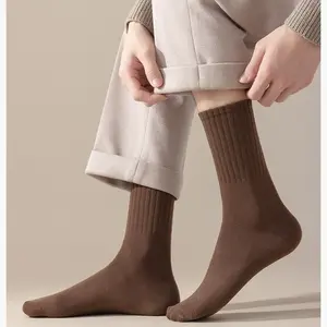 SheerFit Unisex Crew Socks for Men & Women for Casual Sneakers Daily Wear 5 Pairs Long-Staple Cotton No-Pill Non-Slip All Season