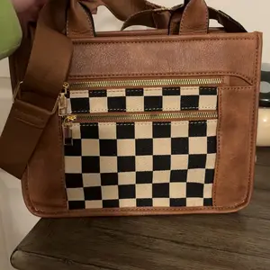 Women's Fashionable Plaid Pattern Short Wallet, Casual Versatile Card Holder with Id Window, Trendy All-match Short  Bifold Wallet for Daily Use