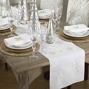 Saro Lifestyle Neve Collection Embroidered Snowflake Christmas Holiday Table Runner 16" X 72"