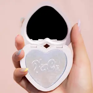 PEARL GONE WILD PRESSED SHIMMER HIGHLIGHTER Heart-Shaped Compact with Mirror for Radiant Glow