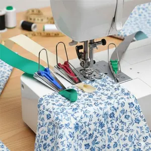 Adjustable Bias Tape Maker for Sewing Machines - Anti-Slip Hemming Tool, DIY Quilting Accessory, Easy Fabric Strip Binder, Create Bias Tapes & Bindings Effortlessly at Home