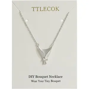 DIY Bouquet Necklace Wearable Mini Vase Jewelry Collection Chain Trendy Flower Holder Pendant to Insert Dried or Real Blooms