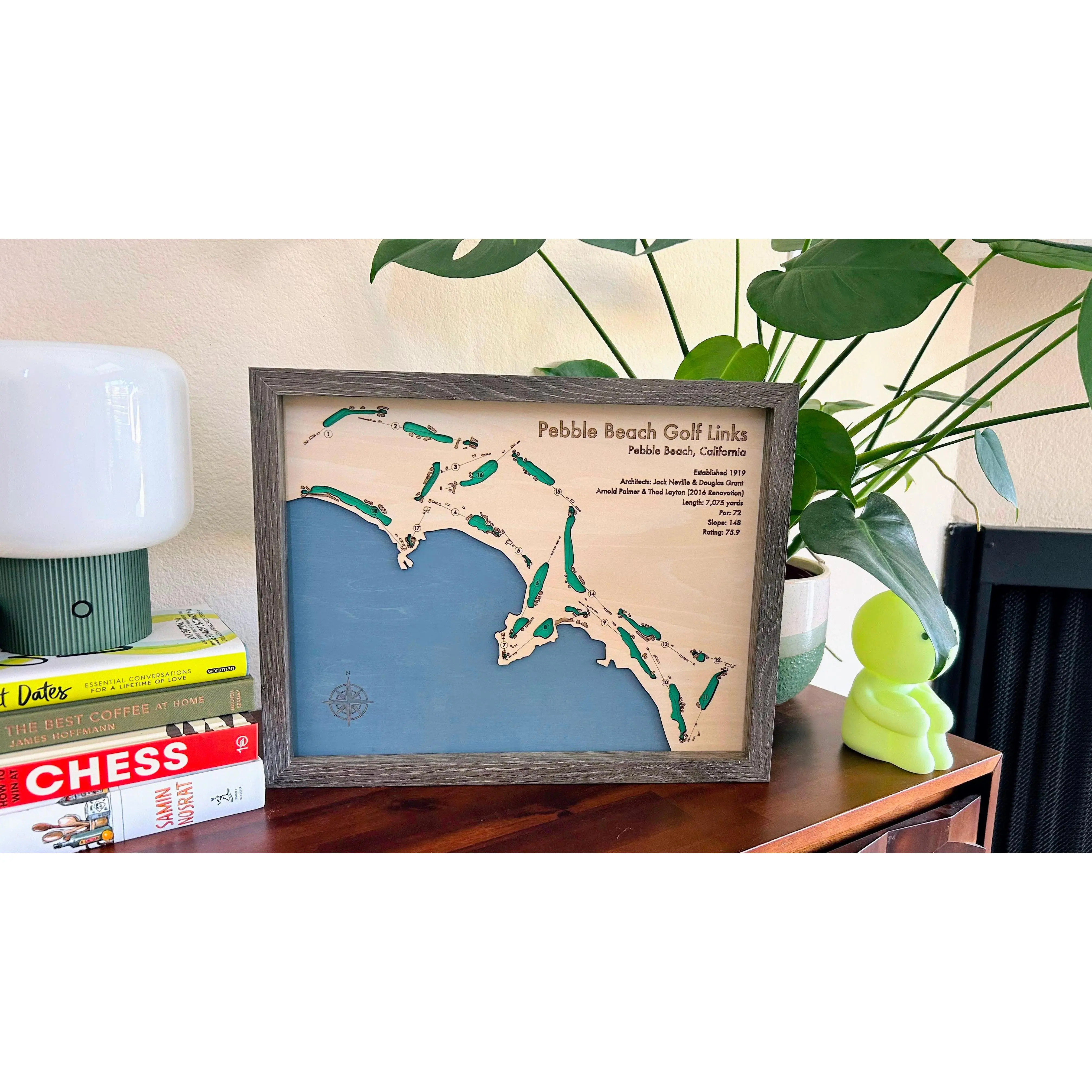 Pebble Beach Golf Course | 3D Layered Wood Course Map