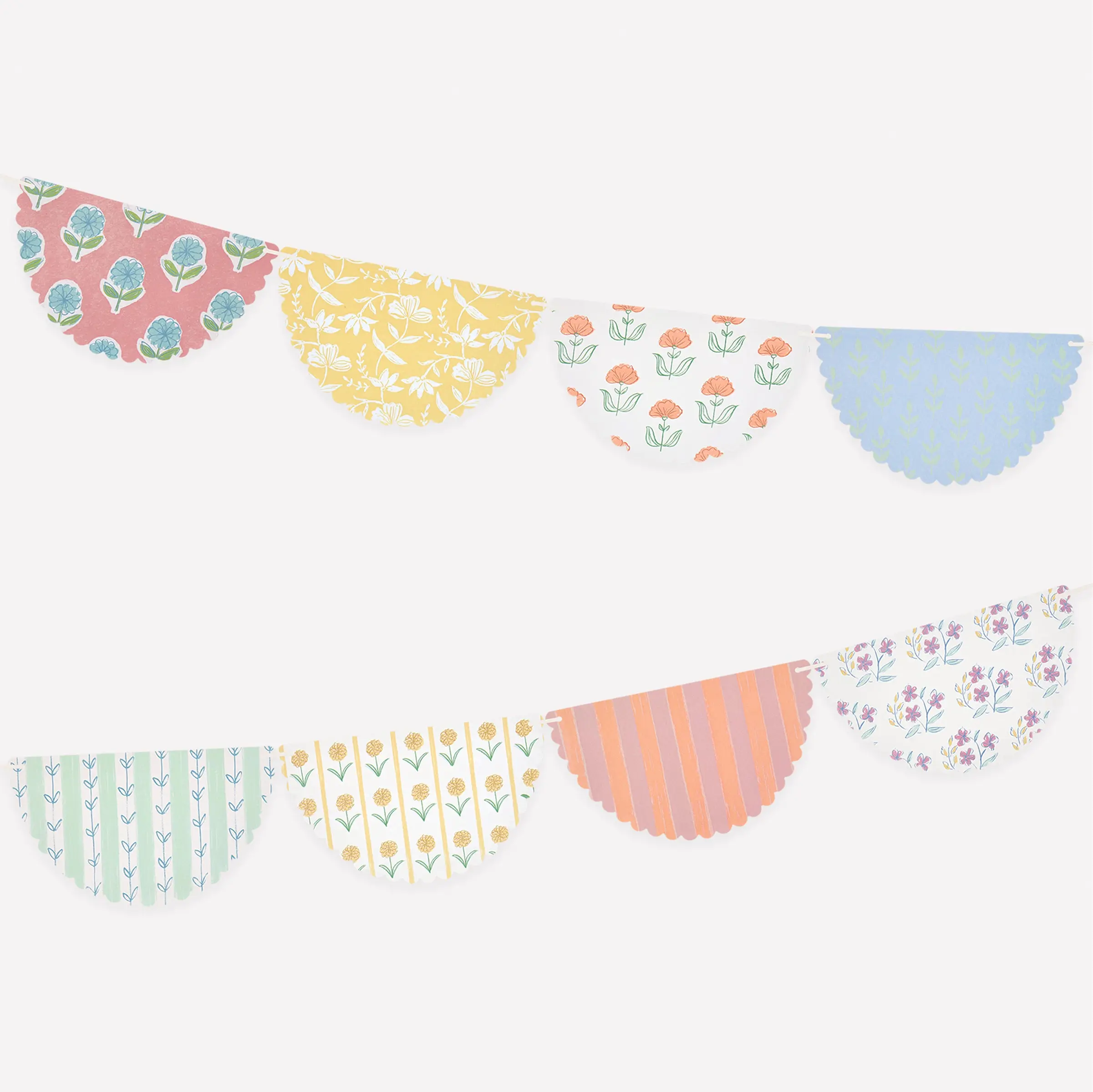 Floral Scalloped Paper Party Garland