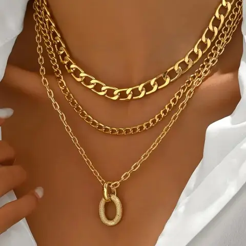 Multi-Layered Hip Hop Necklace for Women, Trendy Jewelry, Geometric Oval Pendant with Chunky Aluminum Chain, Minimalist Style Gift for Parties