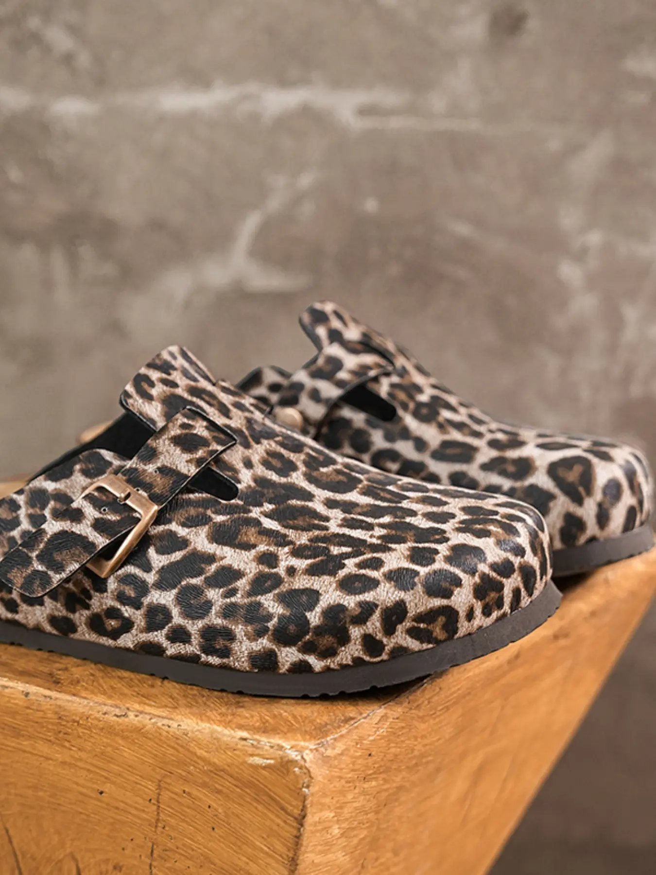 Unisex Soft Cork Heel Sandals, Classic Leopard Print, Adjustable Buckle, Genuine Leather, Casual Style, All Seasons Comfortable Wear, Leopard Pattern, Footwear, Cork Heel Mules