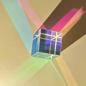 Colorful Artificial Crystal Prism, Optical Glass Cube, RGB Dispersion, light refraction, Educational Gift, Suitable for Ages 14+, Mixed Colors, Novelty Prism, cube shape