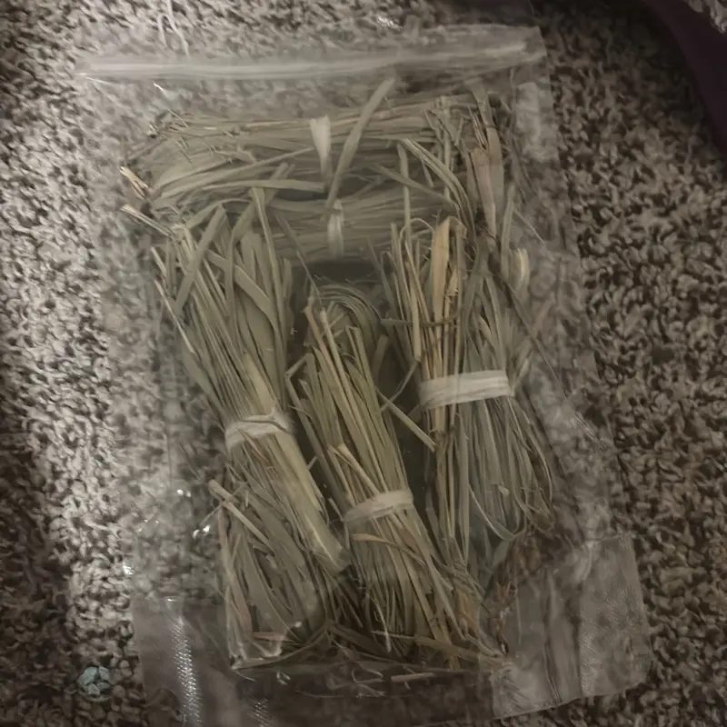 Dried Lemongrass Leaves (citronnelle sec