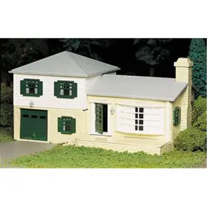 212 MAIN O Split Level House Kit - Bachmann Williams, Challenge, Character, Original Mold for Collectors and Hobbyists
