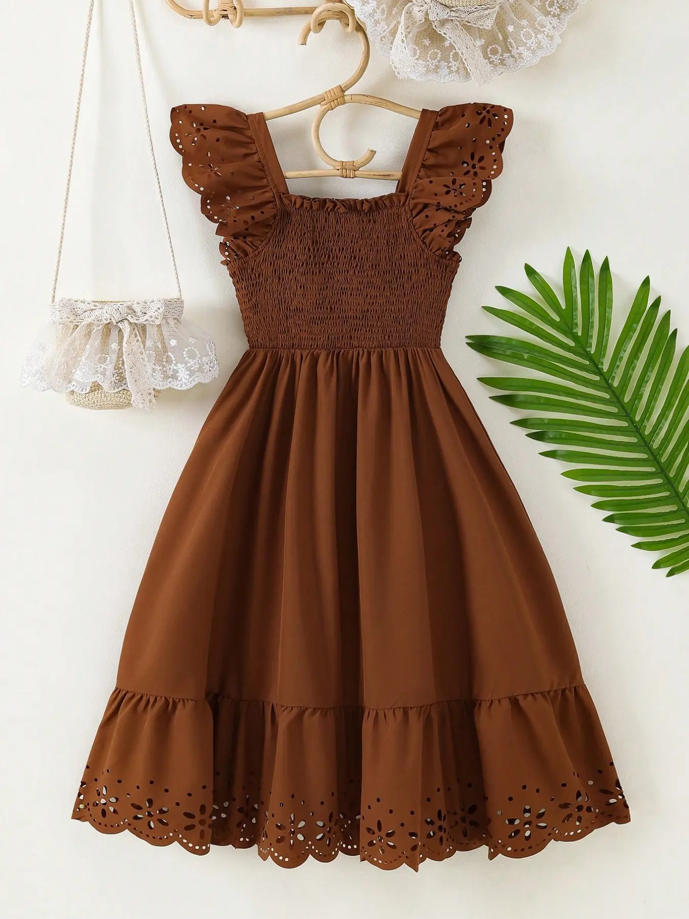 Tween Girls Plain Sleeveless Short Dress, Casual Slim-Fitting Natural Waist, Spring & Fall Fashion, Leaf Edge Design, Summer Dress, Sundress, Casual Dresses
