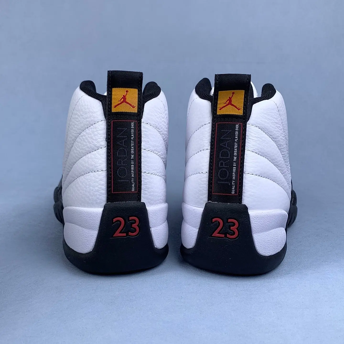 Brand New Sealed Single Pair Unisex White Black Cow Leather Mid-Top Retro Basketball Sneakers, Metallic Gold Eyelets, Flat White Laces, Gum Rubber Outsole, Breathable Mesh, Streetwear Mid Tops, Casual Sports Shoes With Original Shoe Box