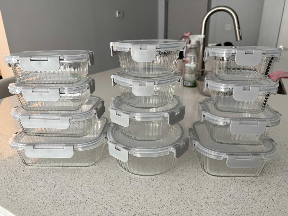 Item: Grey, Food Storage Containers