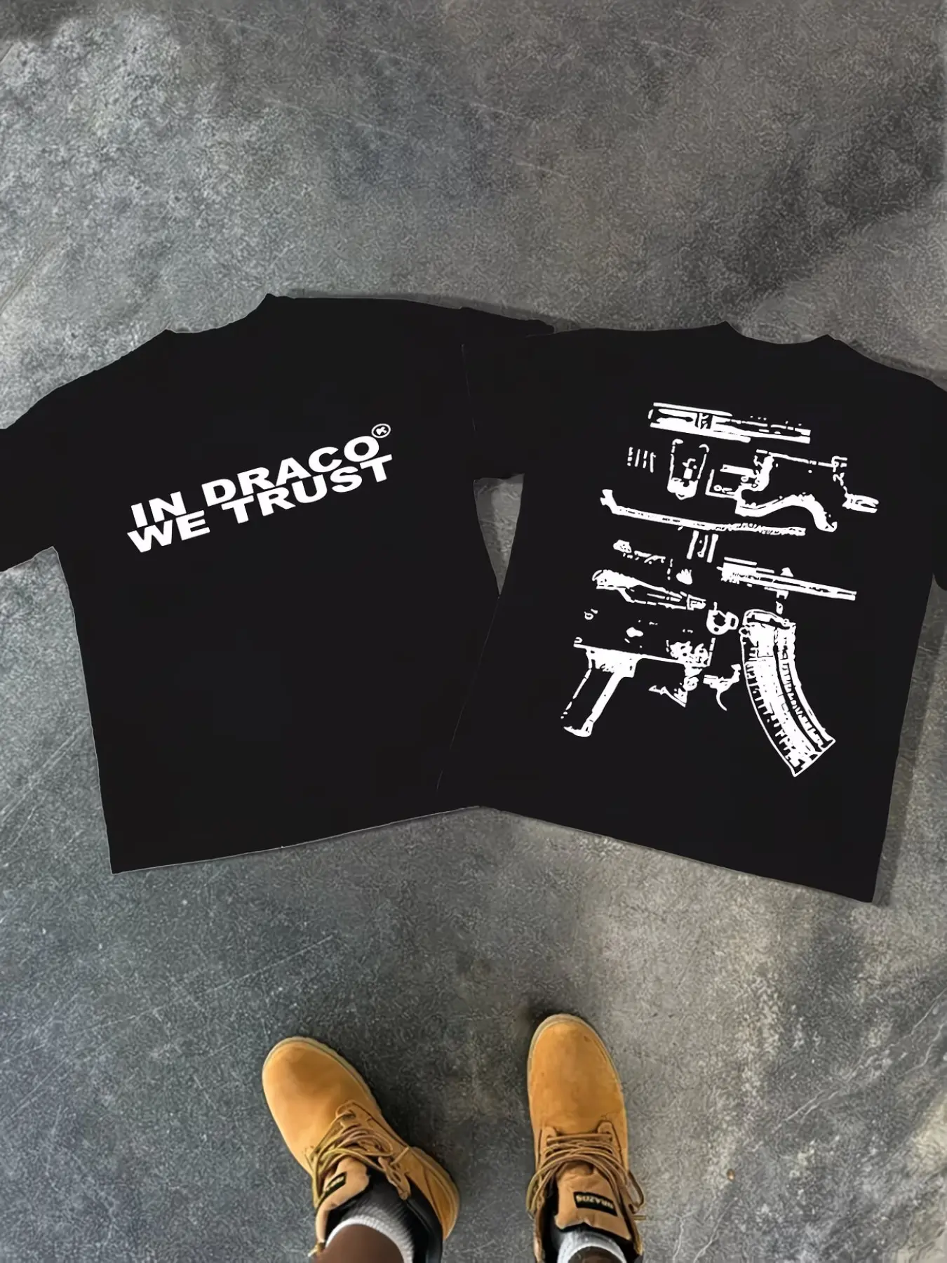 Menswear Streetwear Casual Short-Sleeve T-Shirt, "In Draco We Trust" Gun Print, Double-Sided Design, Loose Crew Neck, Breathable Wear-Resistant Fabric, 2 Colors Available, Ideal for Street Fashion & Daily Wear, Shortsleeve, Tshirt, Round Neck