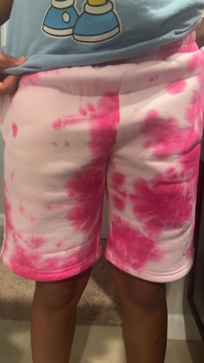 Item: Strawberry Swirl, XL