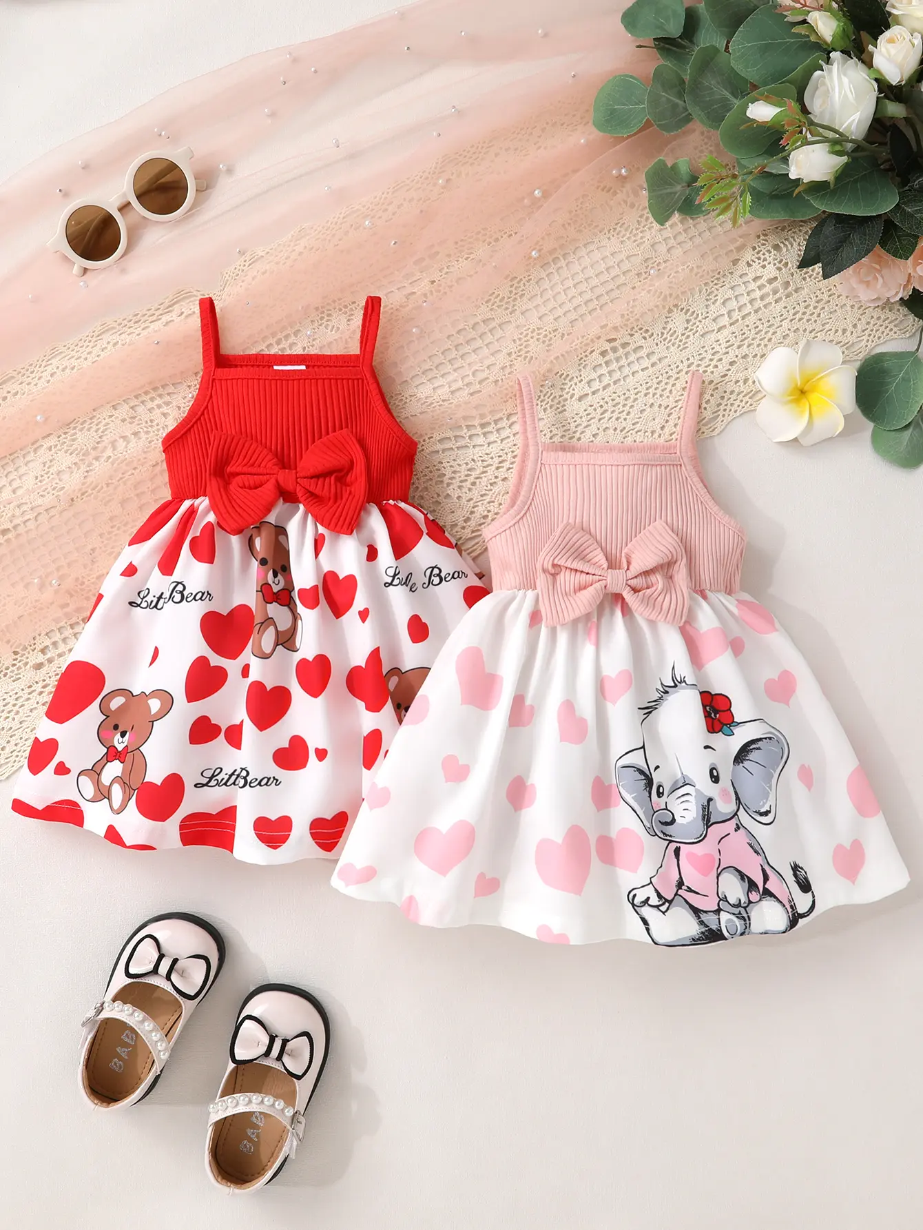 Baby Girls' Soft Knitting 2-Piece Suspender Dress Set, Casual Wear with Cute Cartoon Characters, Square Neck & Bow Accent, Heart Print Dress
