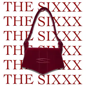 ICON SHOULDER BAG