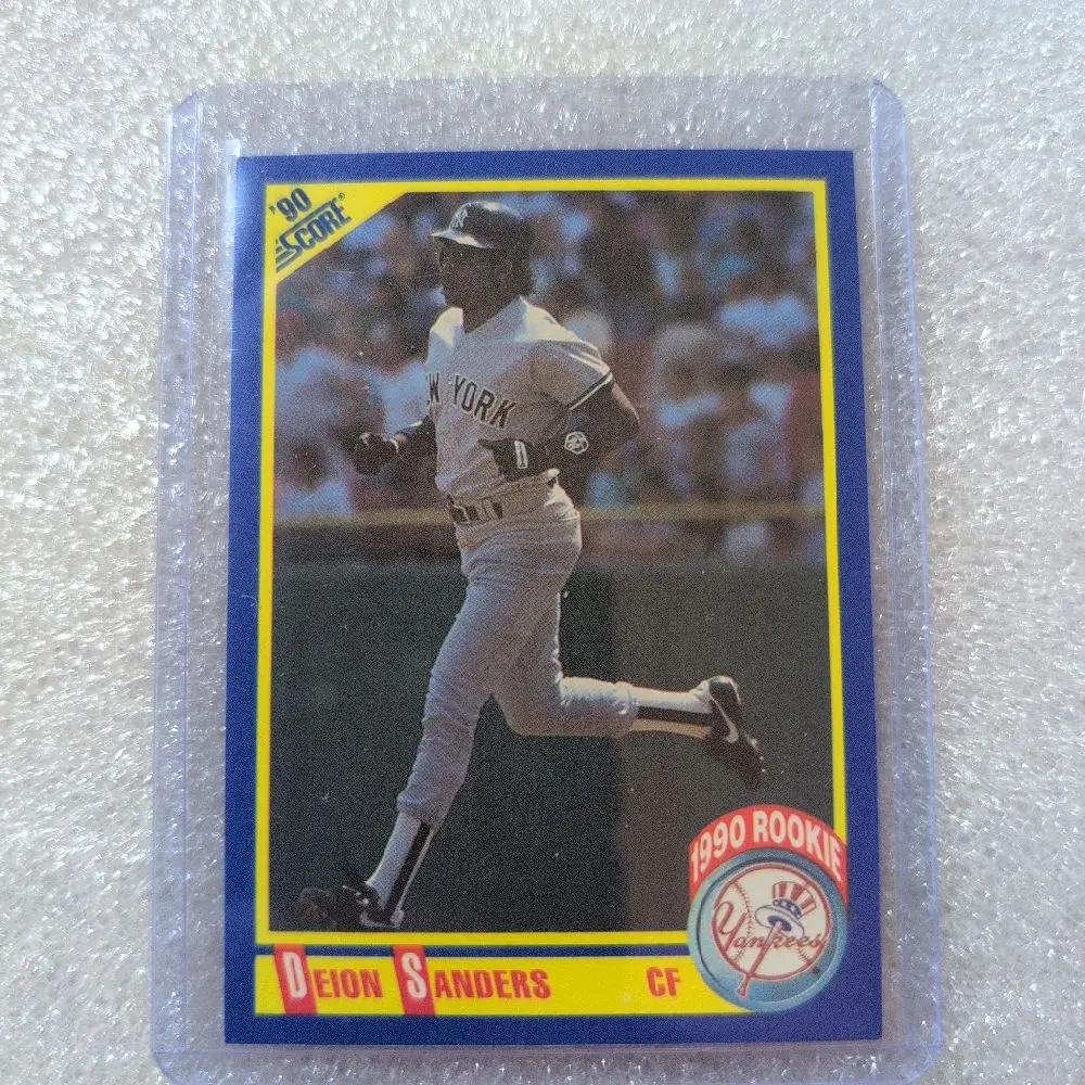 1990 Score Dion Sanders rookie card..... perfect corners almost perfect centering ready for grading Mr. primetime himself!!!