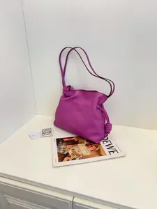 Pre-owned LOEWE Leather Messenger Bags Preloved Flamenco Bag 30*24*10cm