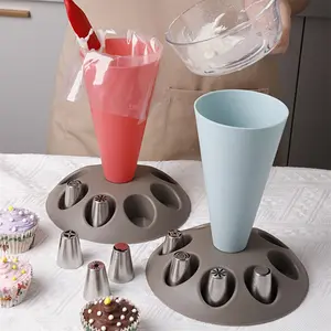 Durable Plastic Piping Bag Holder with 8 Slots, Ideal for Icing, Flower Frosting, and Cake Decorating Supplies, Blue Bakeware