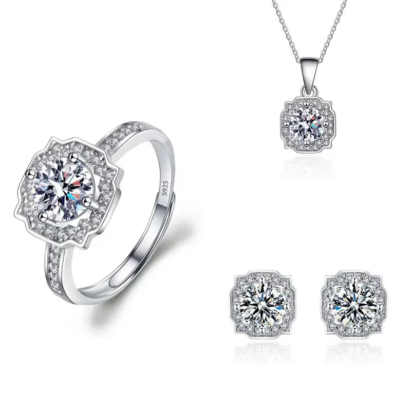 Classic Hairy 1 Carat Three Piece Set