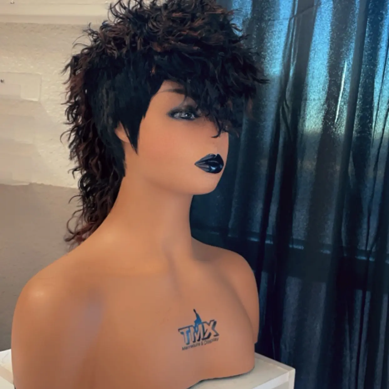 100% human hair custom-made short style wig