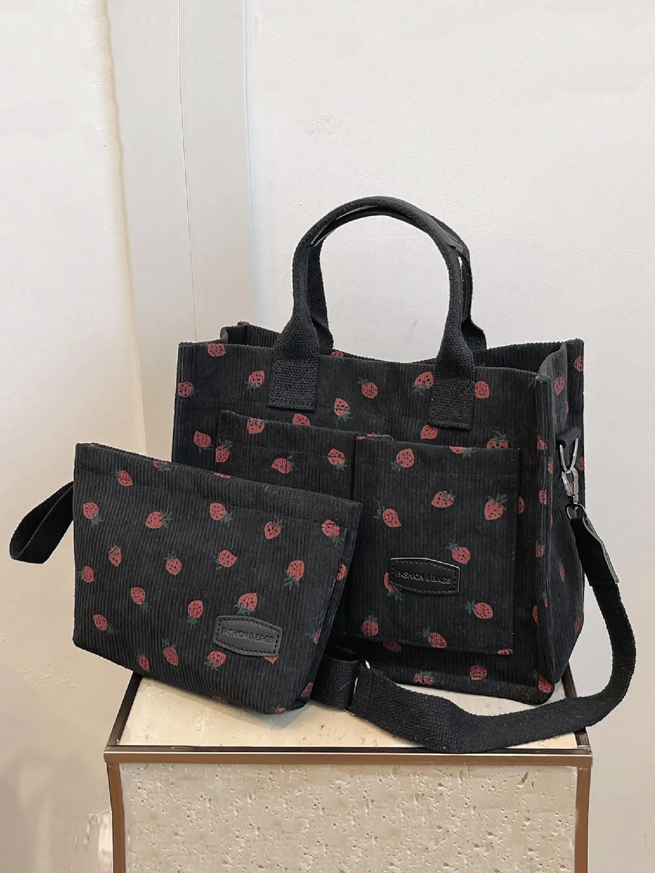 Women's Strawberry Pattern Tote Bag & Purse, Casual Versatile Shoulder Bag & Coin Purse, Trendy High-quality Daily Commuting Bag, Fashionable Bag