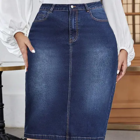 Plus Size Dark Wash Denim Skirt, Casual Comfy Stretchy Jean Skirt for Daily Wear, Women's Bottoms for All Seasons, Casual Fashion Skirt