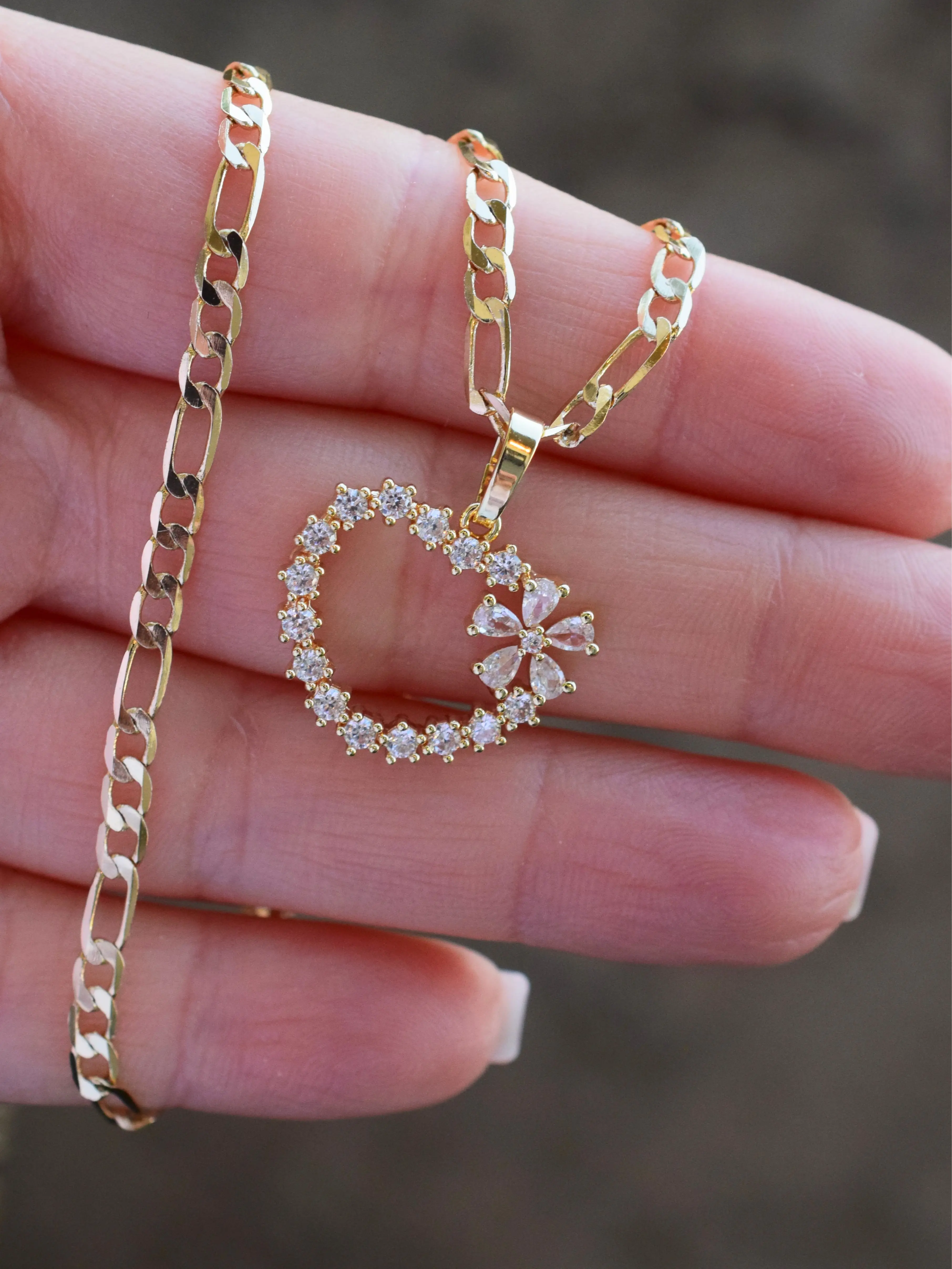 18k Gold Plated Floral Heart Necklace