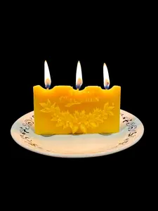 Pure beeswax Christmas flat candle