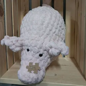 Crocheted Pig (Big)