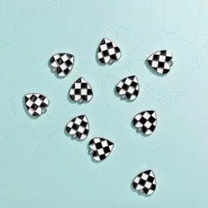 Black Checkered Heart USB-C Dust Plug