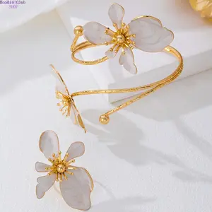 Floral Enamel Jewelry Set for Women, Flower Ring and Bracelet Set, Lightweight Fashion Jewelry for Daily Wear & Events