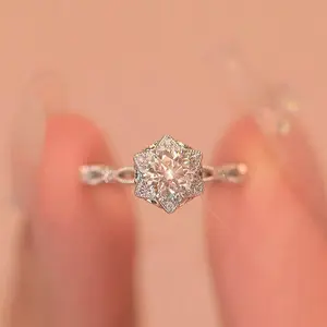 925 Sterling Silver Sparkling Vine Engagement Ring for Women, Cubic Zirconia Wedding Band, Romantic Floral Stackable Ring Gift for Her