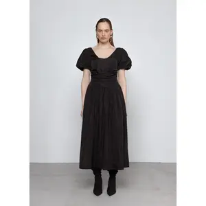 Taffeta Puff Sleeve Volume Dress