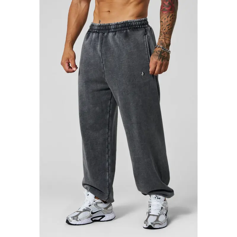 2069 - Elevated Essentials - Baggy Joggers