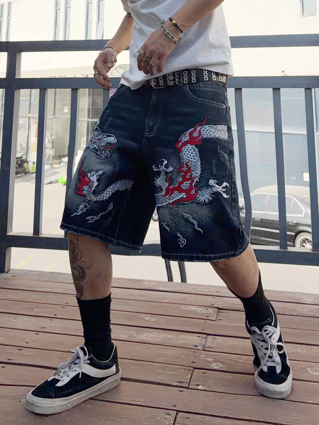 Men's Vintage Dragon Embroidered Loose Baggy Blue Jeans Shorts, Streetwear Street Style Summer Fashion, Multiple Sizes Available, No Belt Included