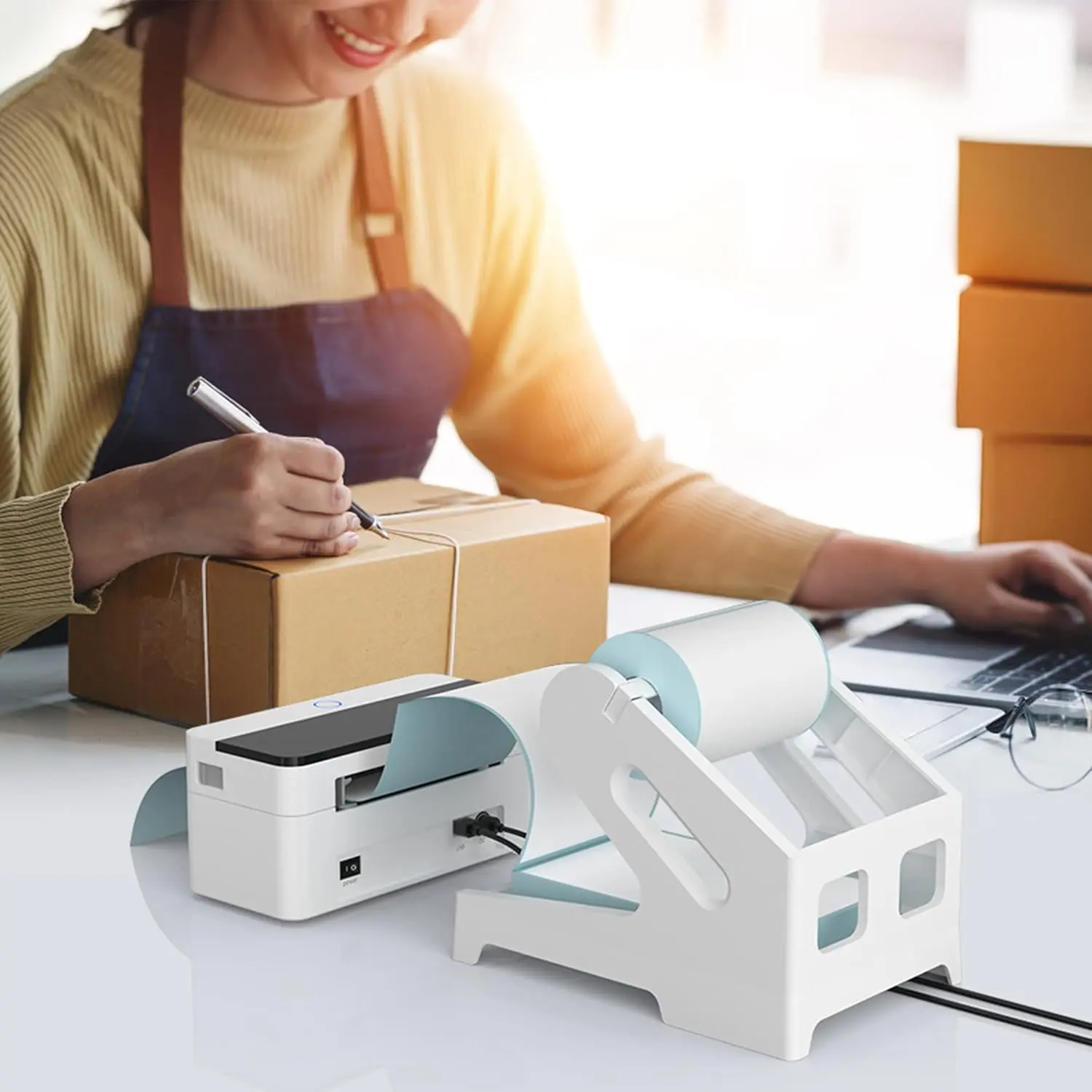 Desktop Thermal Label Holder, Sticky Label, Convenient Roll & Fold Organizer, Easy To Transport Label Holder, DIY Office Accessory for Home and Work, Desk Accessories, Office Supplies