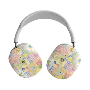 Spring Patchwork Headphones – Cheerful Garden-Inspired Designs Featuring Floral Motifs, Bees, Butterflies, Hearts & Buttons in Pastel Pink, Yellow, Blue & Green, Cushioned Ear Cups & White Headband, Perfect Gift for Spring & Aesthetic Fans