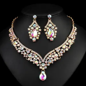 Retro Jewelry Exaggerated Necklace Set Luxury Crystal Jewelry Banquet Dress Accessories Bridal Jewelry Set