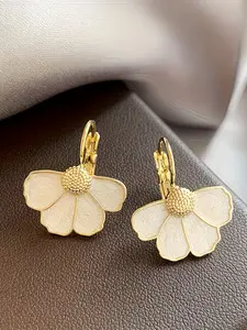 Flower Earrings for Women, Unique Five-Petal Design, Particle Gold Center, Luxury Resin Ear Jewelry, Four Colors Available