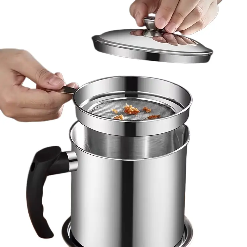 Stainless Steel Grease Keeper with Strainer, 47.34Oz Oil Storage Pot with Lid, Safe Pouring Handle Kitchen Accessory for Cooking Oil Filtration And Storage