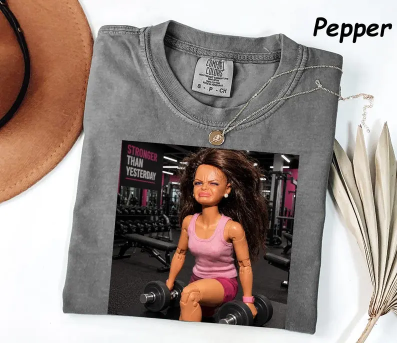 Comfort Colors Gym Doll Girl Funny Face Meme Tee, Fitness Humor Graphic T Shirt, Aesthetic Gym Outfit, Disgusting Doll Face Shirt