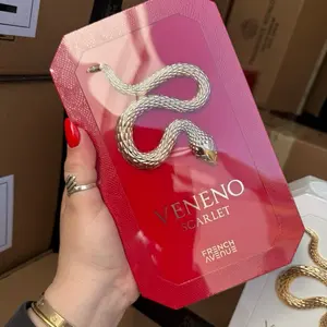 Scarlet French Avenue Poison for Men and Women