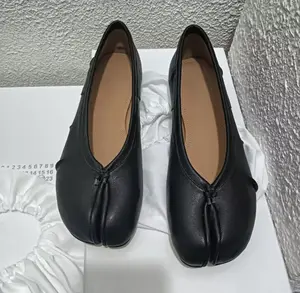 French Style Split Toe Tabi Flats - Minimalist Leather Ballet Shoes, Versatile Slip-On Shoes for Jeans & Dresses, Fall Fashion Casual Loafers, 2 Colors