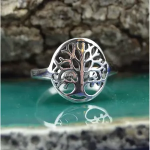 Sterling silver tree of life ring in sizes 4, 5, 6, 7, 8, 9