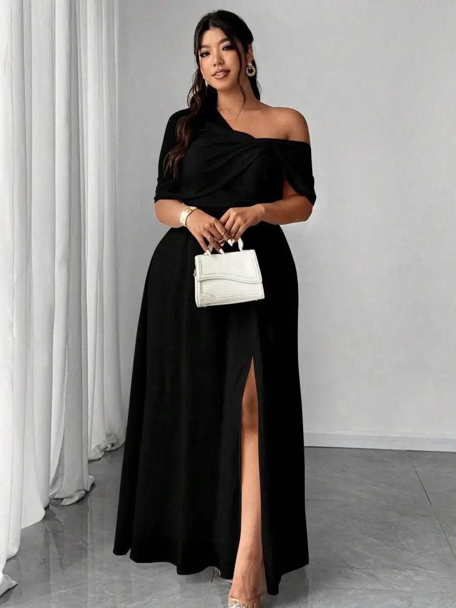 Plus Size Women Elegant Romantic Wedding / Party / Banquet Chiffon One-Shoulder Split Hem Dress